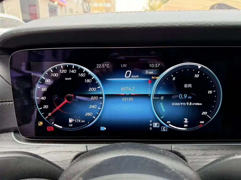 MERCEDES-BENZ E CLASS