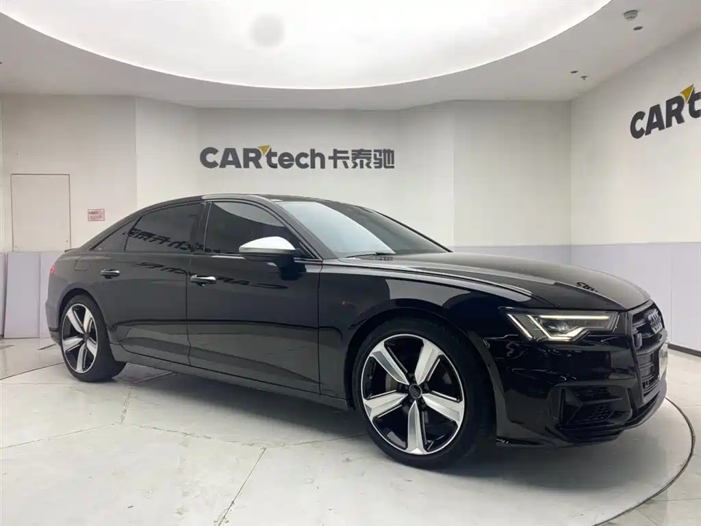 Audi A6L 2020 45 TFSI Premium Elegance фото 2
