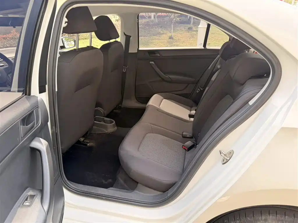 Volkswagen Santana 2019 1.5L Manual Trend China VI фото 12
