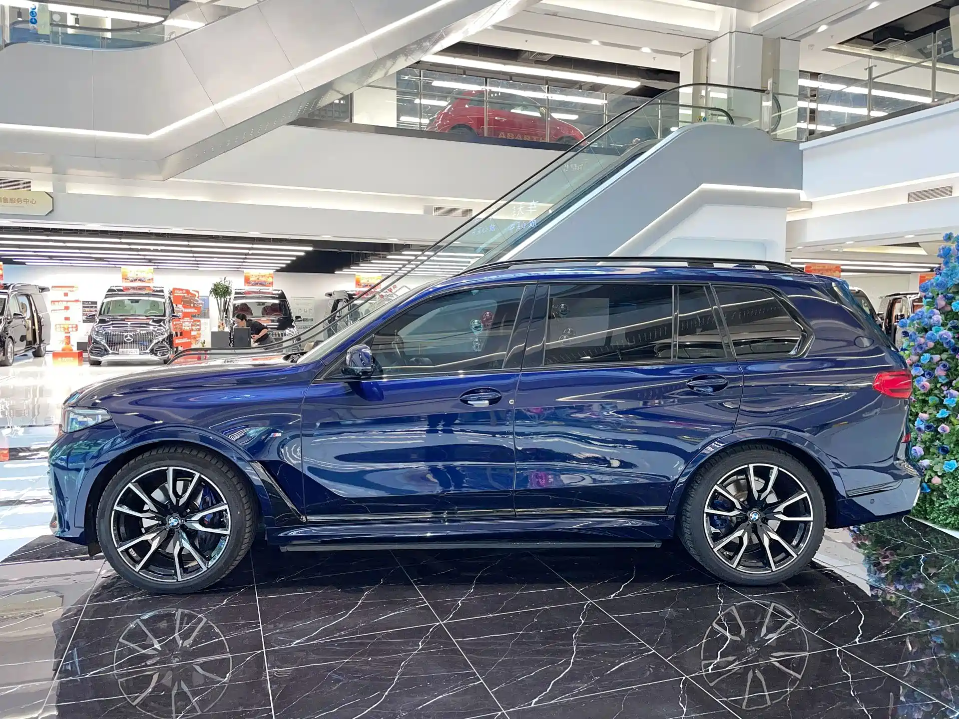 Фото 7 - BMW X7