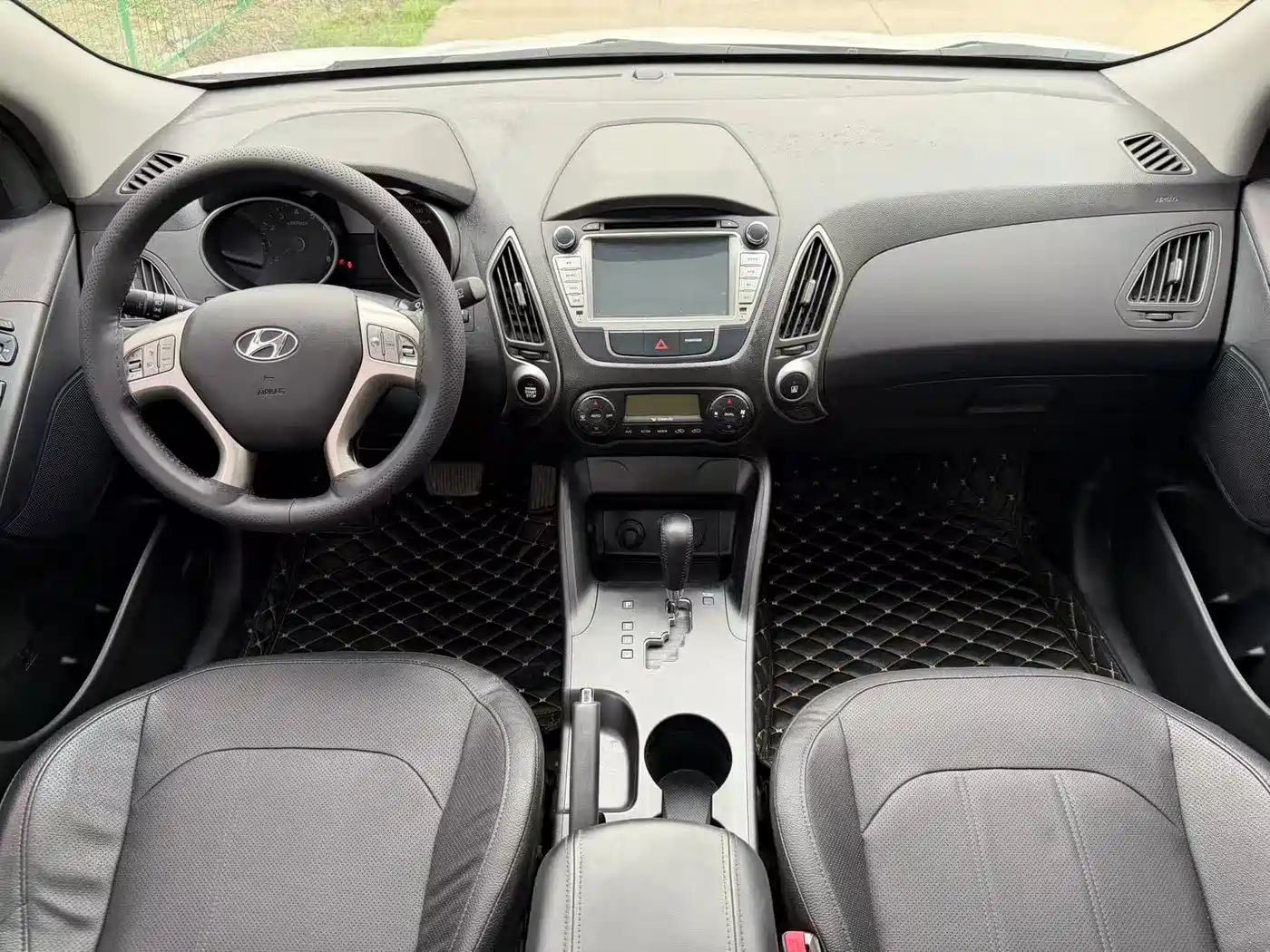 Hyundai Beijing Hyundai ix35 2013 2.0L Automatic 2WD Smart GLS China V фото 8