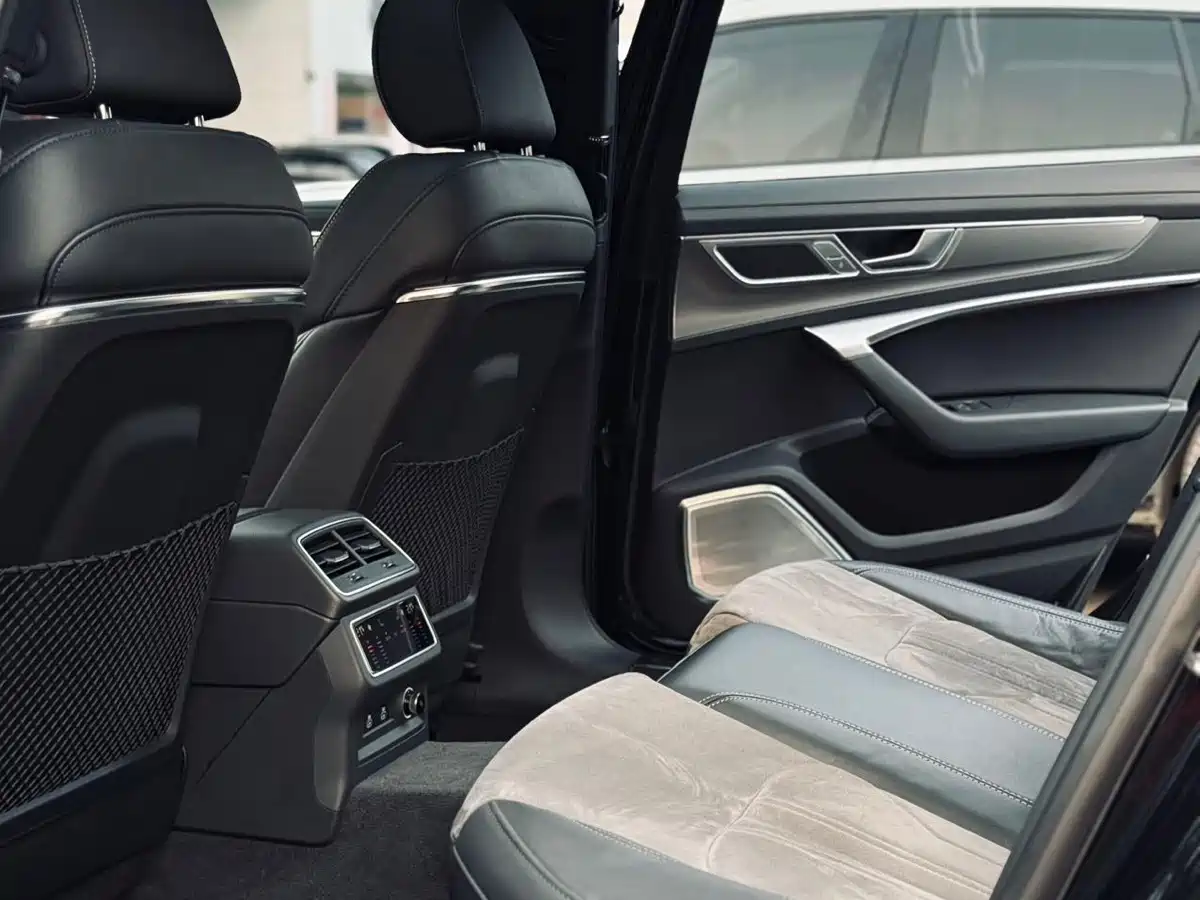 Audi A6L 2024 45 TFSI Premium Dynamic фото 15