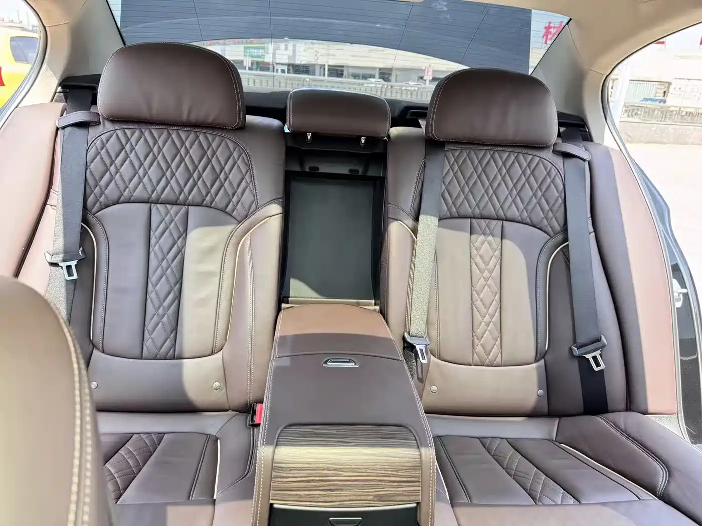 BMW 5 Series 2019 530Li Leading Luxury Package фото 26