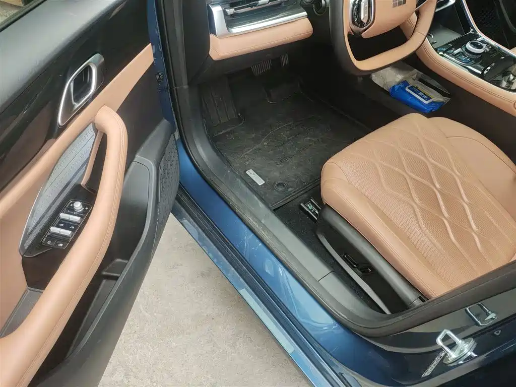 Geely Galaxy Galaxy A7 2025 EM-i фото 16