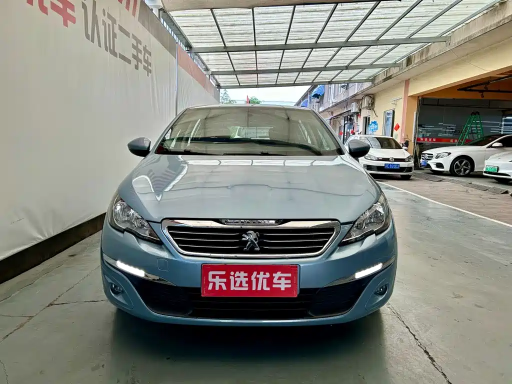 Фото 2 - Peugeot 308S