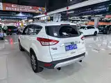 Фото 8 - Ford Kuga