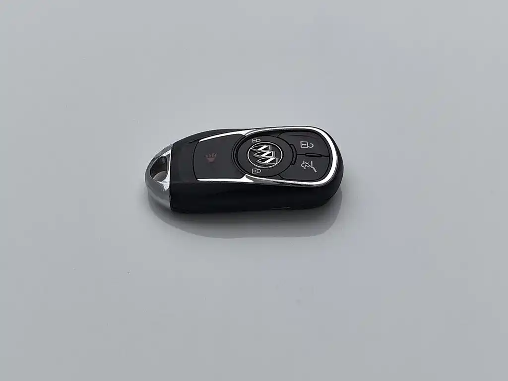 Photo 19 - Buick Envision Plus