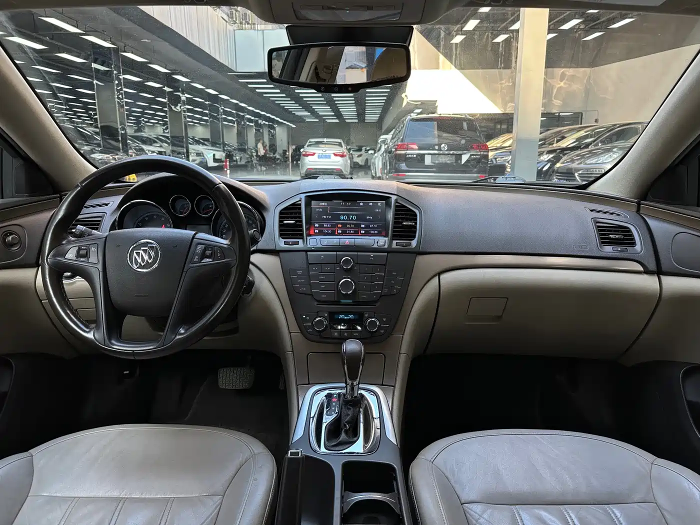 Buick Regal 2010 2010 2.0L Expo Edition