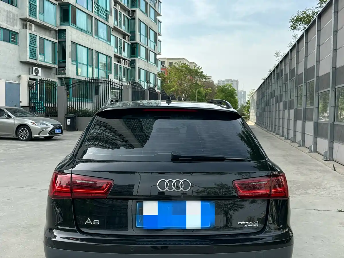 Audi A6 (Import) 2017 3.0T allroad quattro фото 5