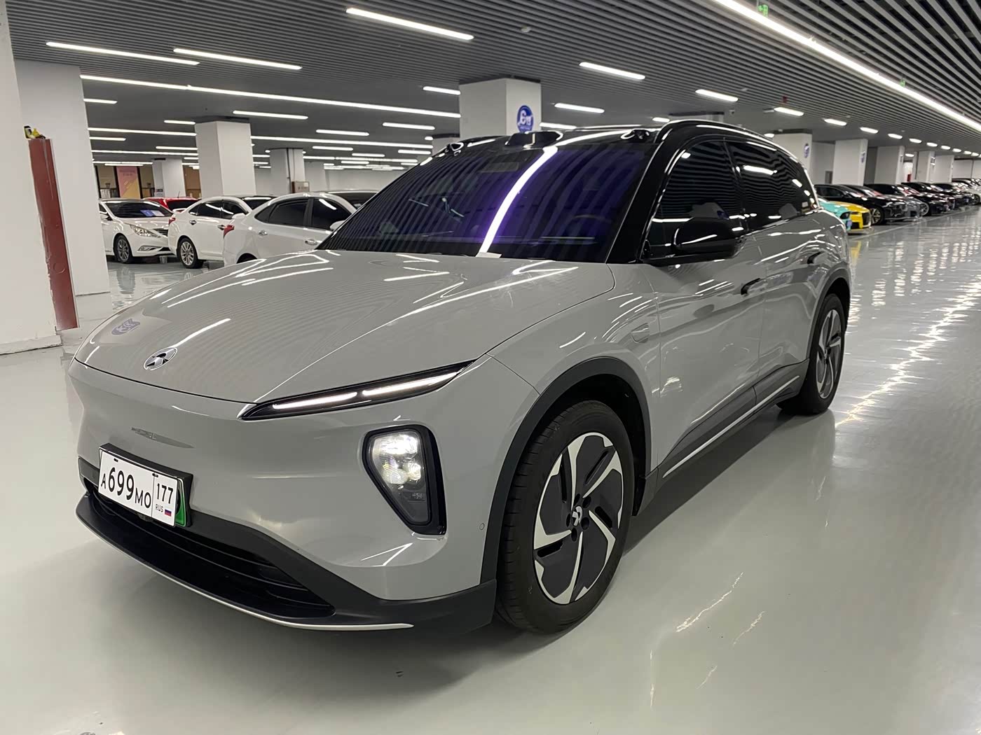 NIO ES6