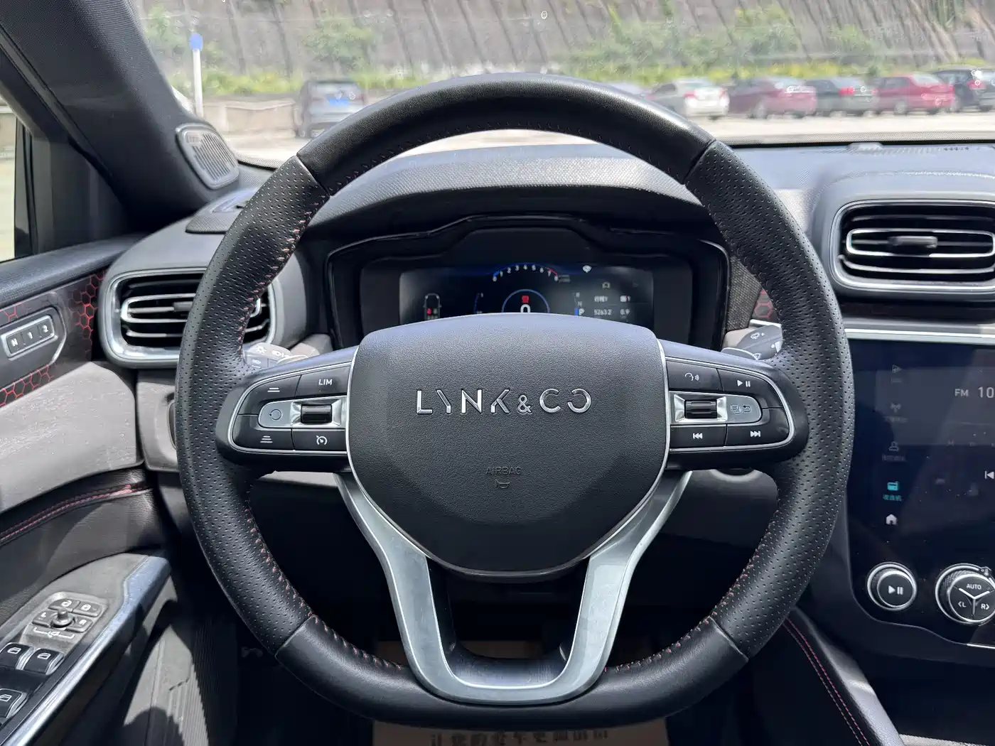 Lynk & Co 03 2019 2.0TD Auto Power Pro Version фото 16