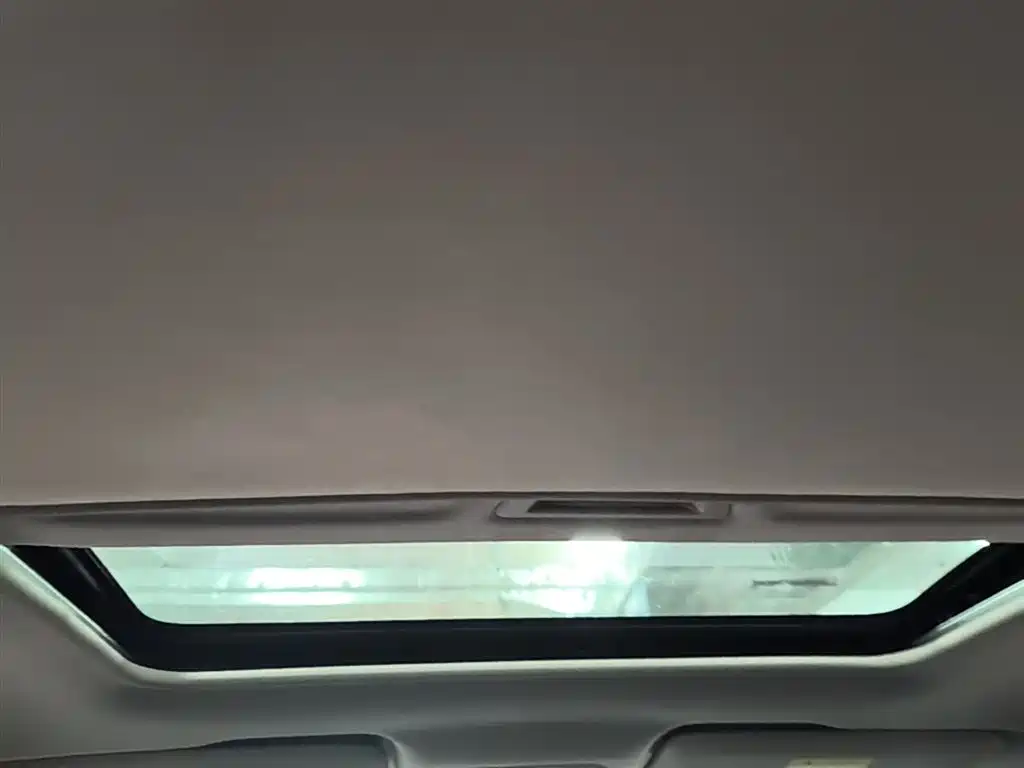 Chevrolet Cavalier 2019 320 Automatic Joy Edition фото 18