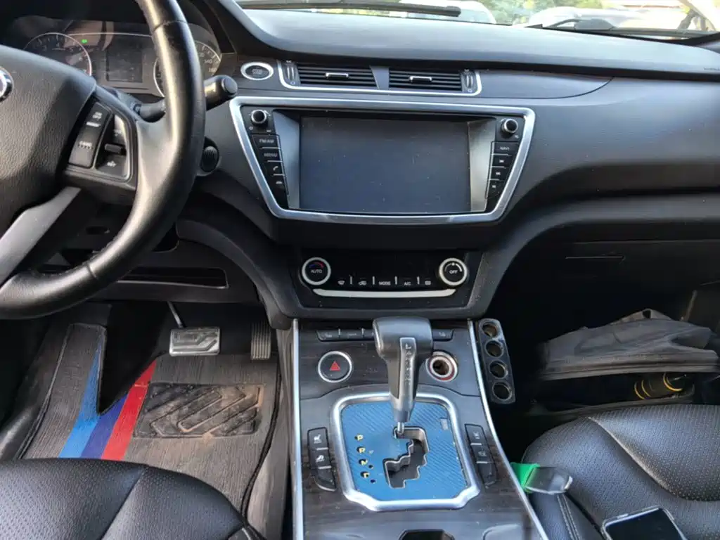 Landwind X7 2018 2016 2.0T Panorama Luxury