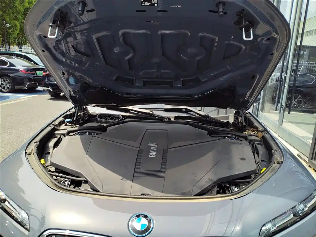 BMW i7 2023 eDrive50L Premium M Sport Package фото 16
