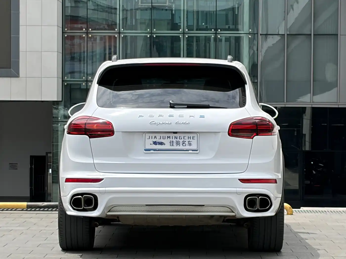 Porsche Cayenne 2015 Cayenne Turbo 4.8T фото 4