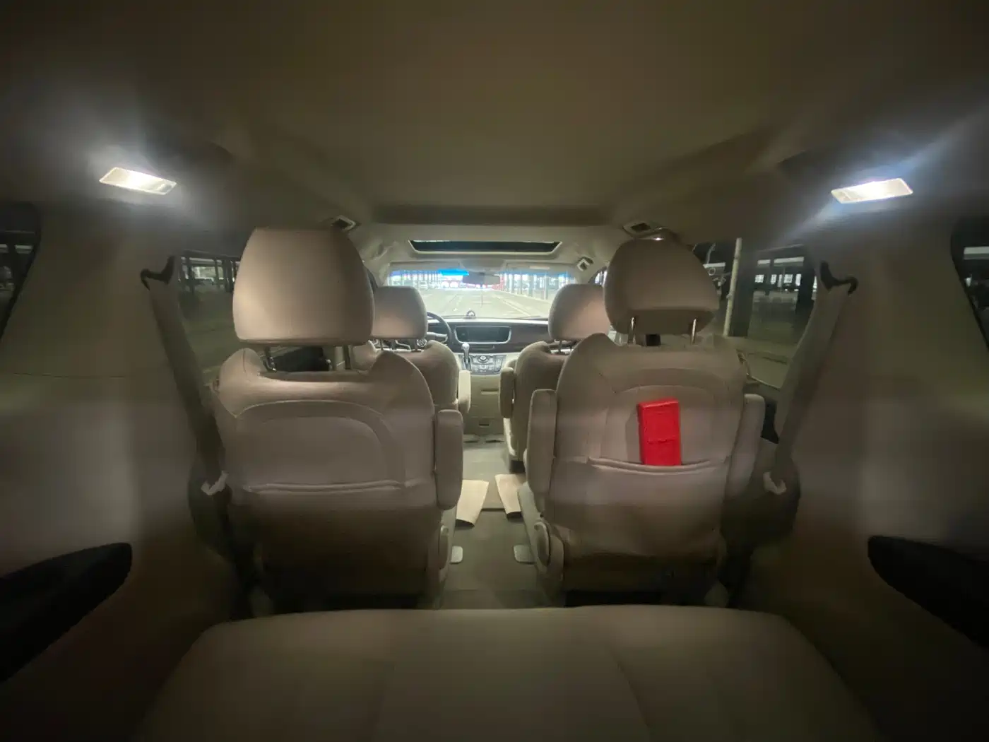 Buick GL8 2014 2.4L CT Luxury Business Comfort фото 11
