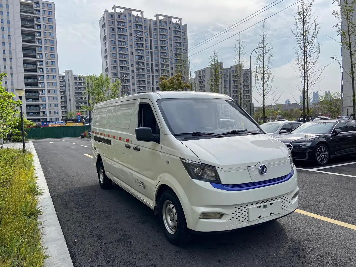 DONGFENG YUFENG EM27