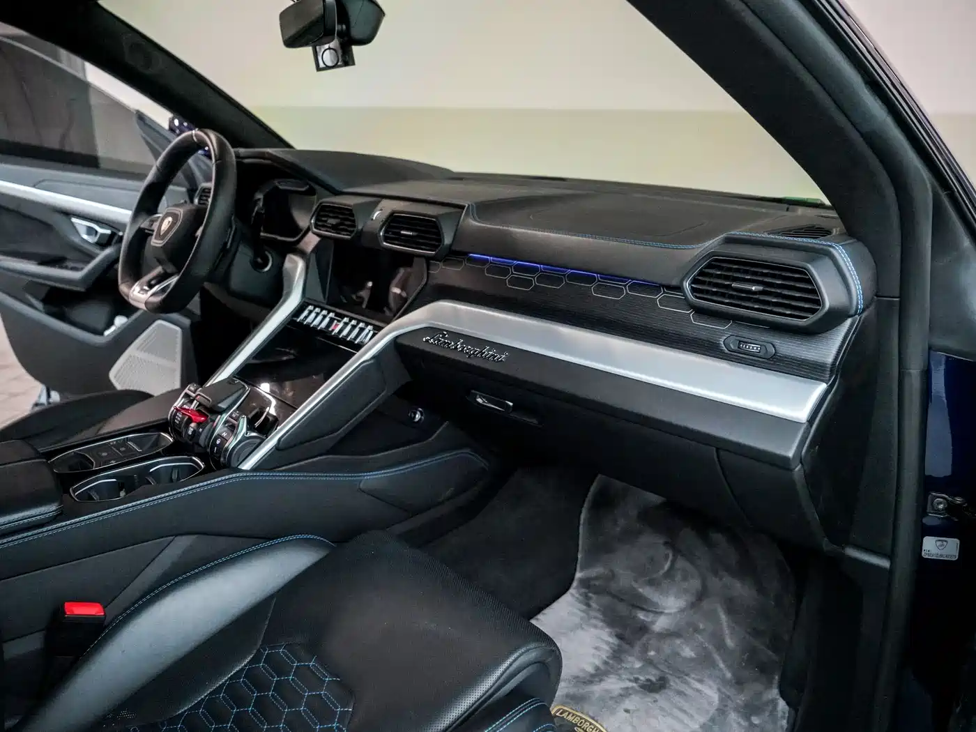 Lamborghini Urus 2018 4.0T V8 фото 8