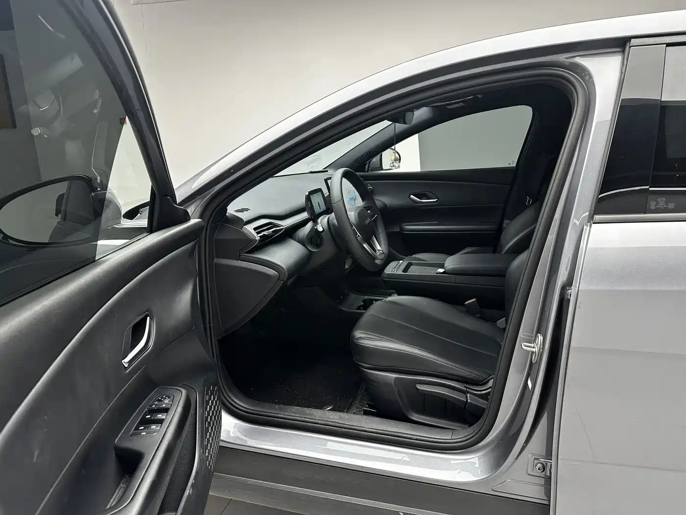 BYD e7 2025 2025 Model 520 Smart Edition