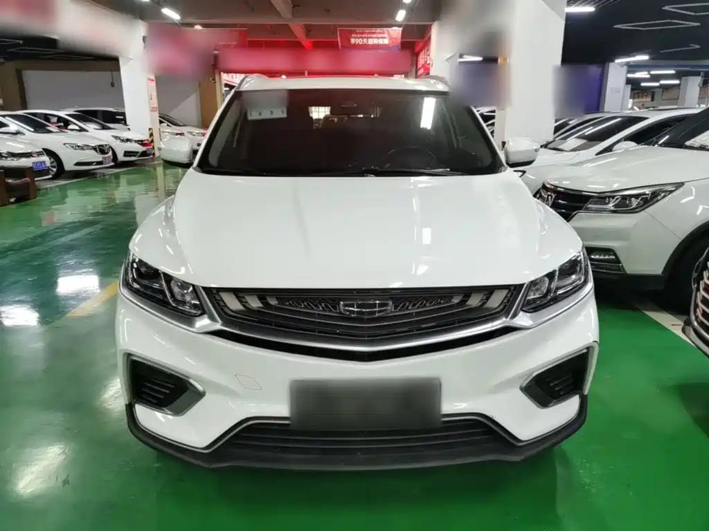 Фото 3 - Geely Coolray