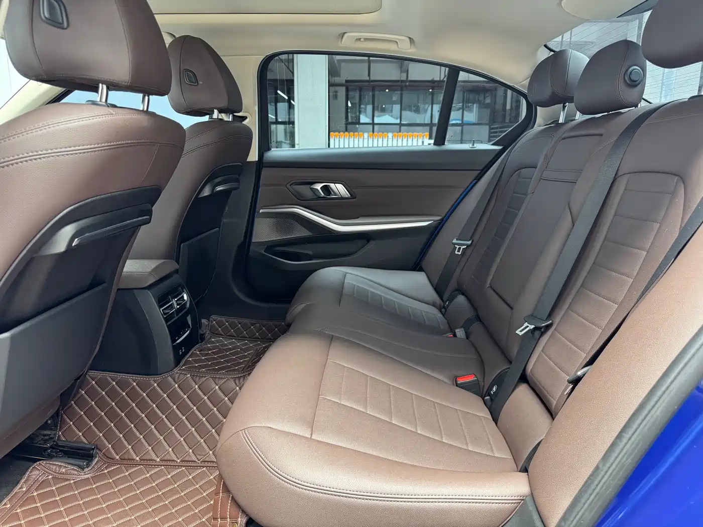 BMW 3 Series 2020 320Li M Sport Package фото 18