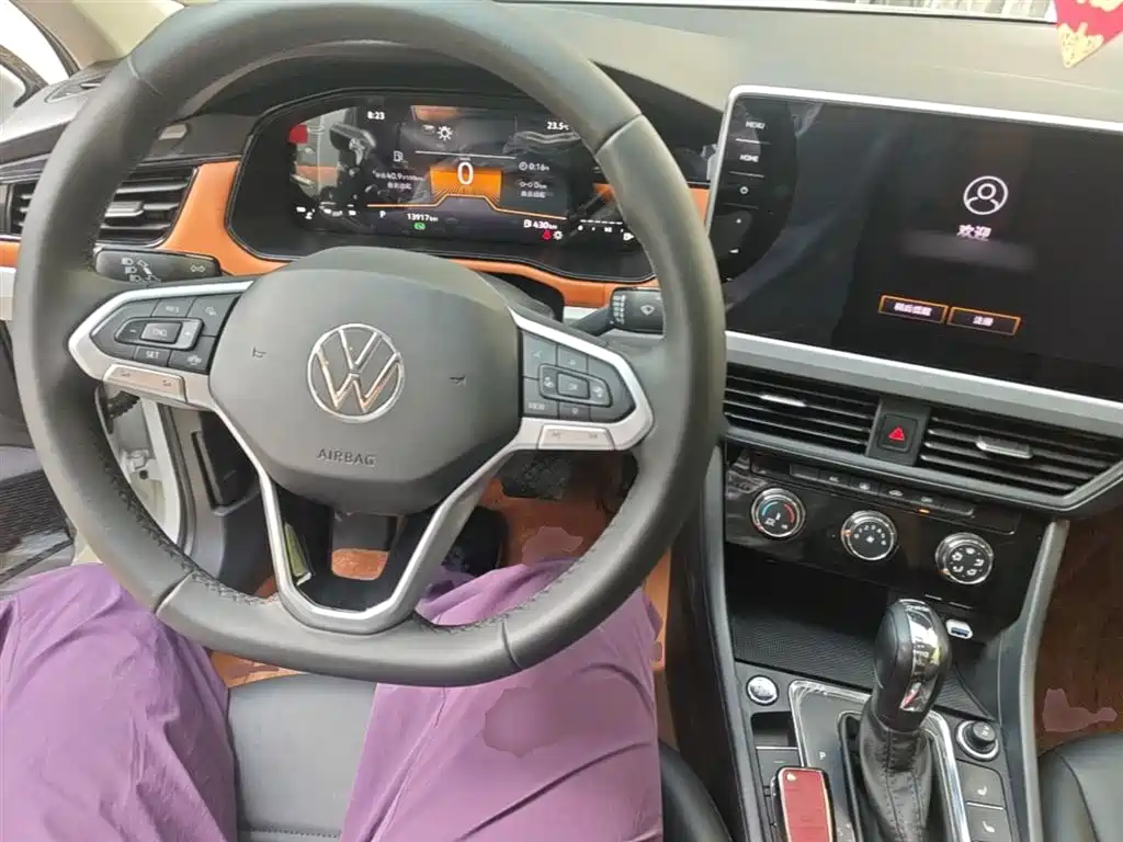Volkswagen Bora 2025 Facelift 200TSI DSG Navigation Edition фото 10