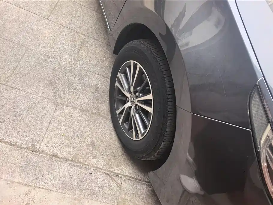 Toyota Levin 2016 1.6G CVT Elite Edition фото 6