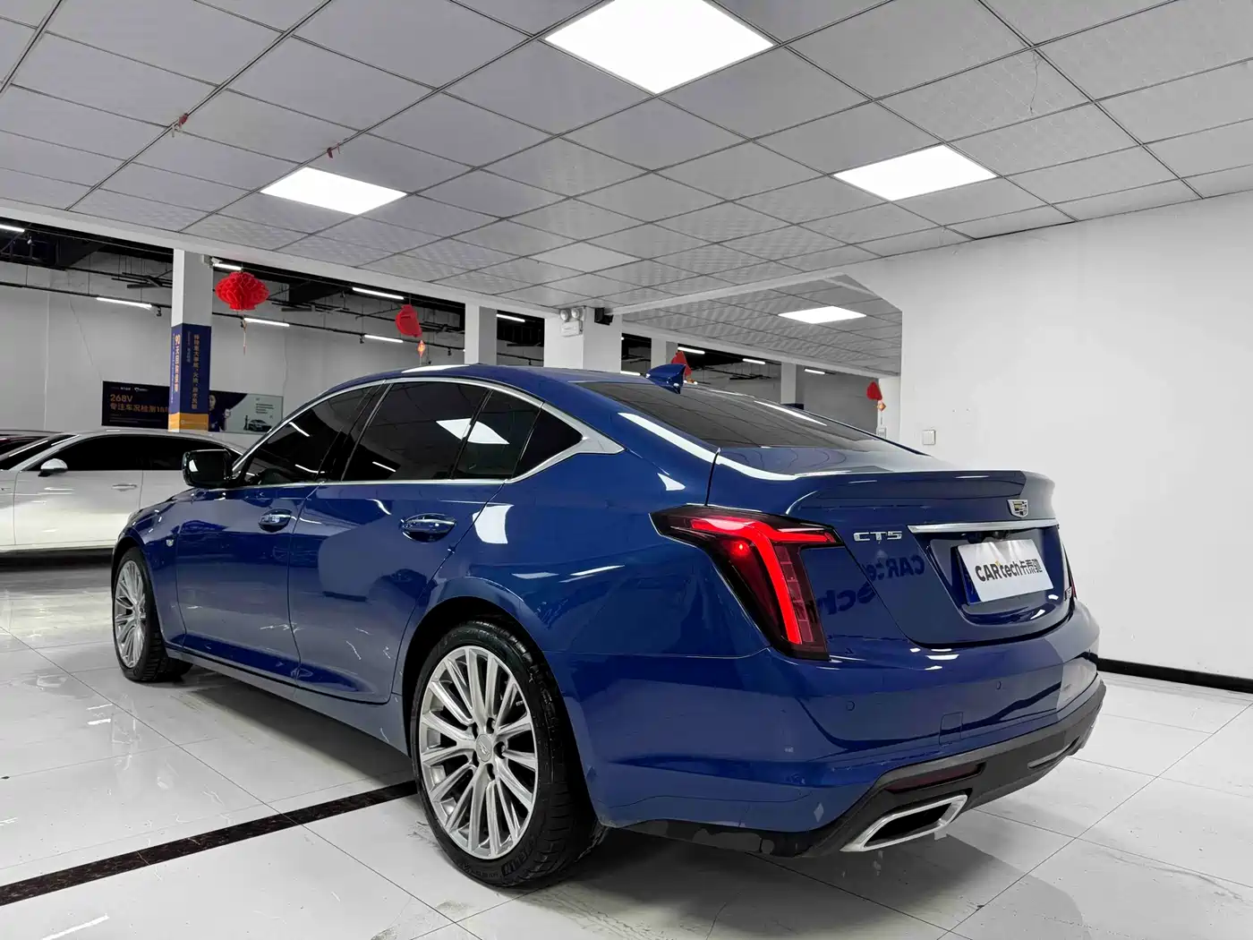 CADILLAC CT5