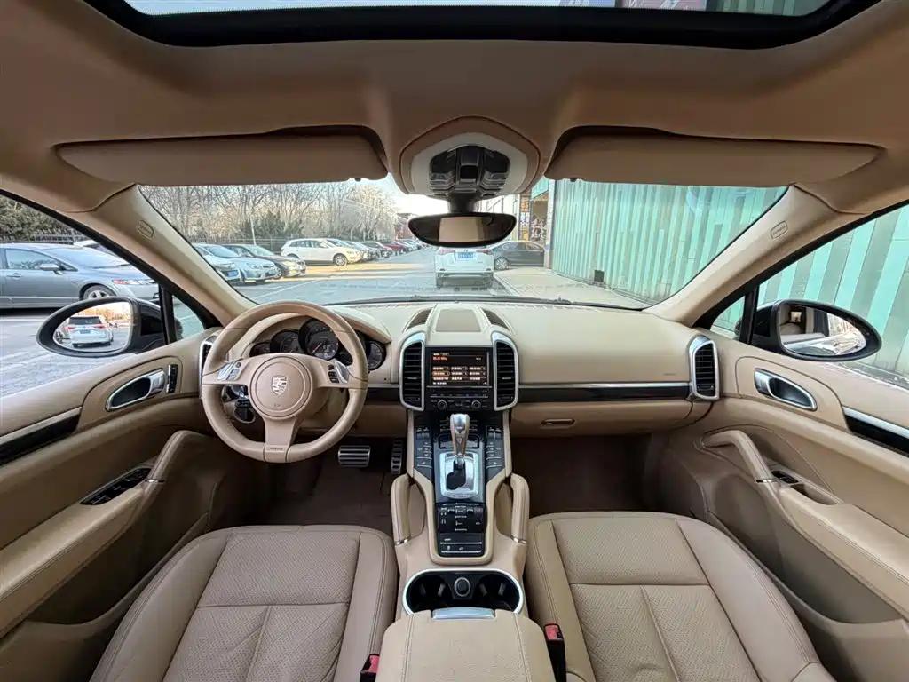 Porsche Cayenne 2011 Cayenne 3.0T фото 4