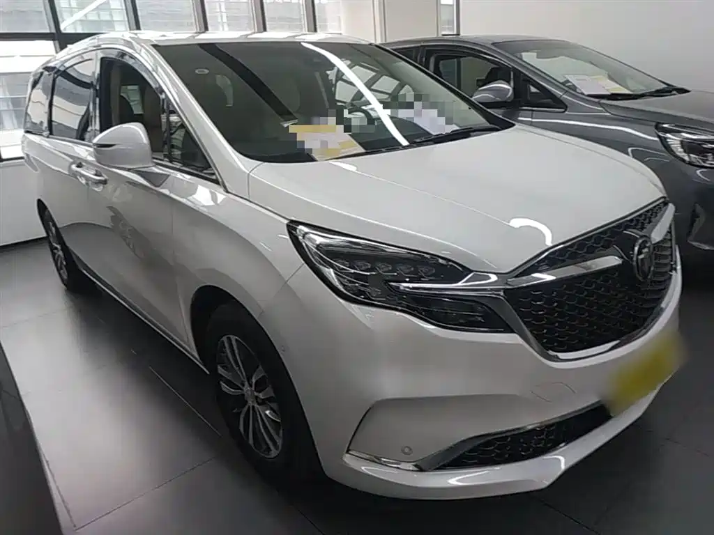 BUICK GL8