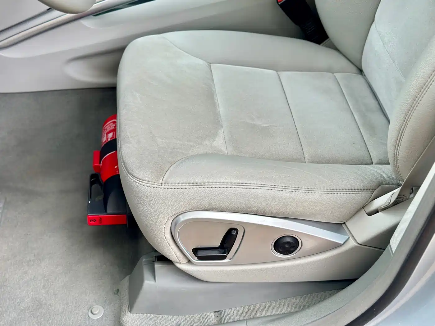 Mercedes-Benz M-Class 2010 ML 300 4MATIC фото 29