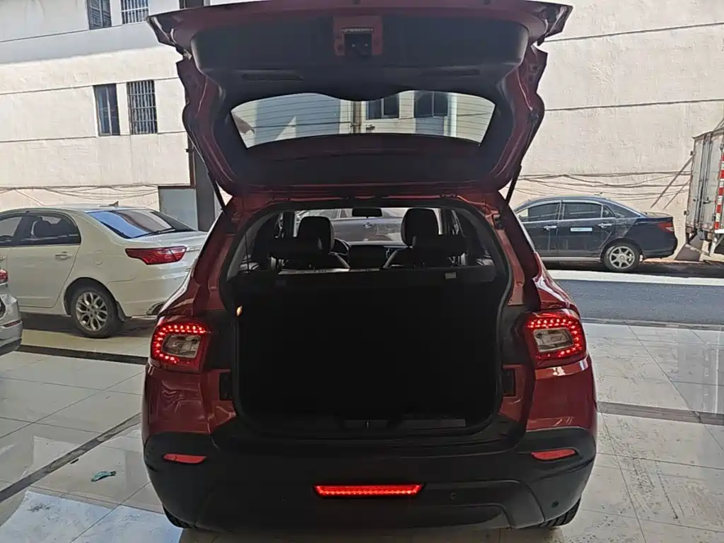 Zhonghua V3 2017 2016 1.5L Automatic Comfort