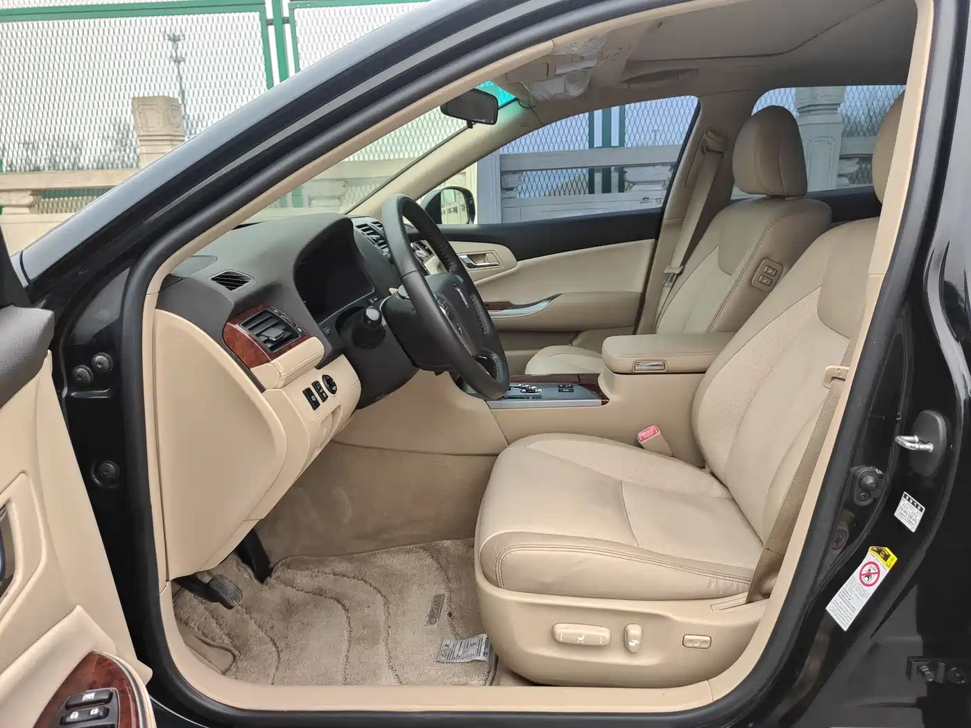 Toyota Crown 2012 2.5L Royal Saloon фото 8