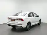 Фото 2 - Škoda Rapid