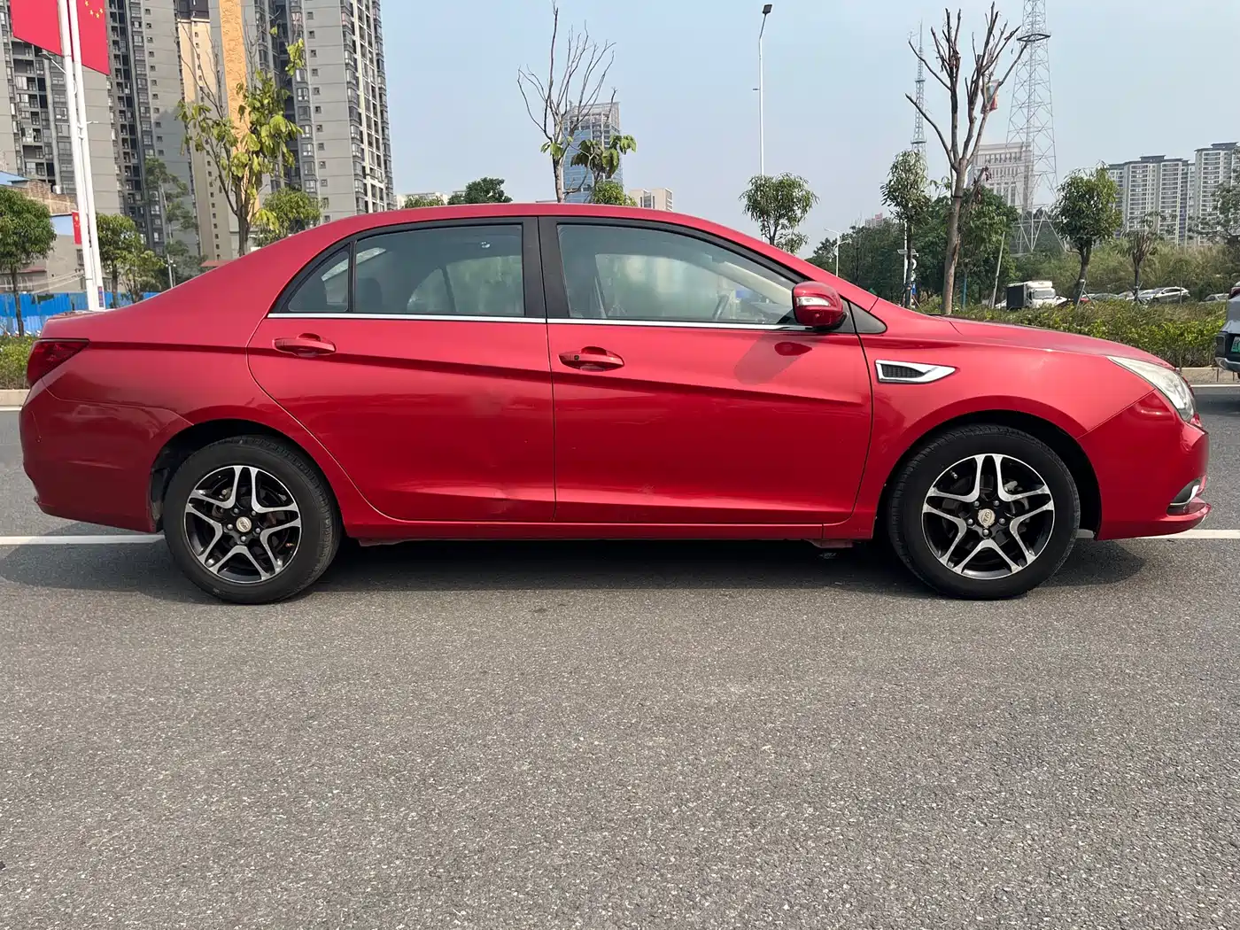 BYD G5 2014 1.5TID Automatic Premium фото 7