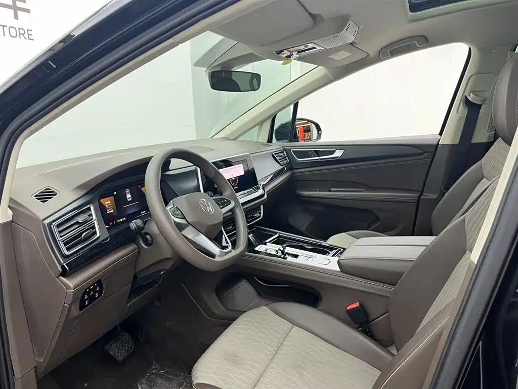 Volkswagen Viloran 2024 330TSI Business Edition фото 6