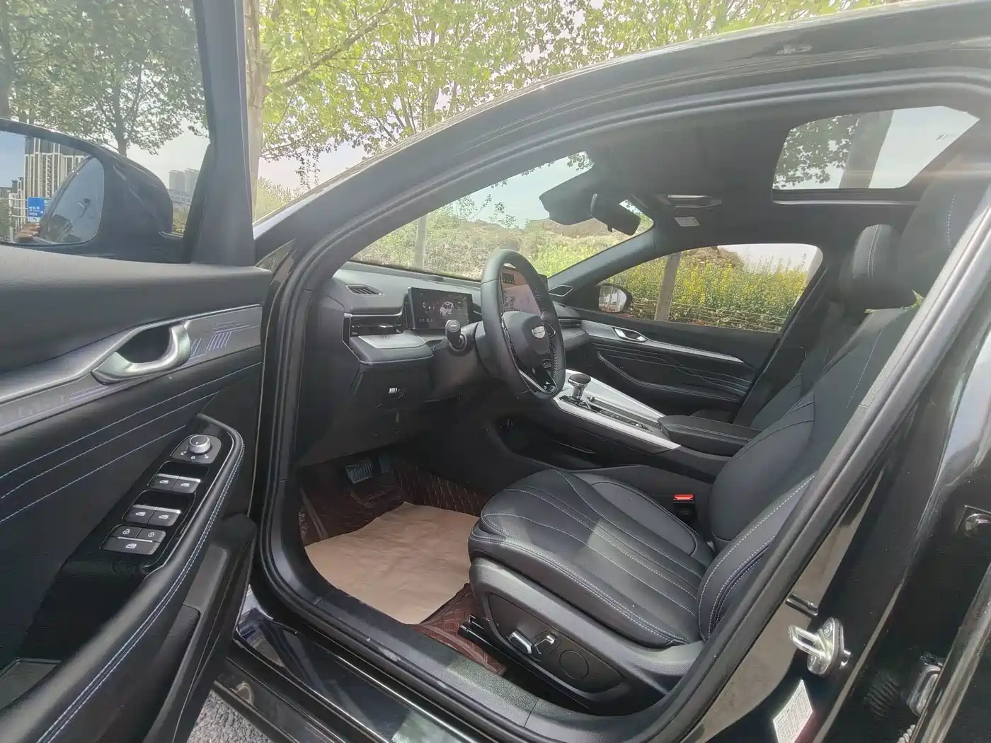 GEELY AUTOMOBILE XINGRUI