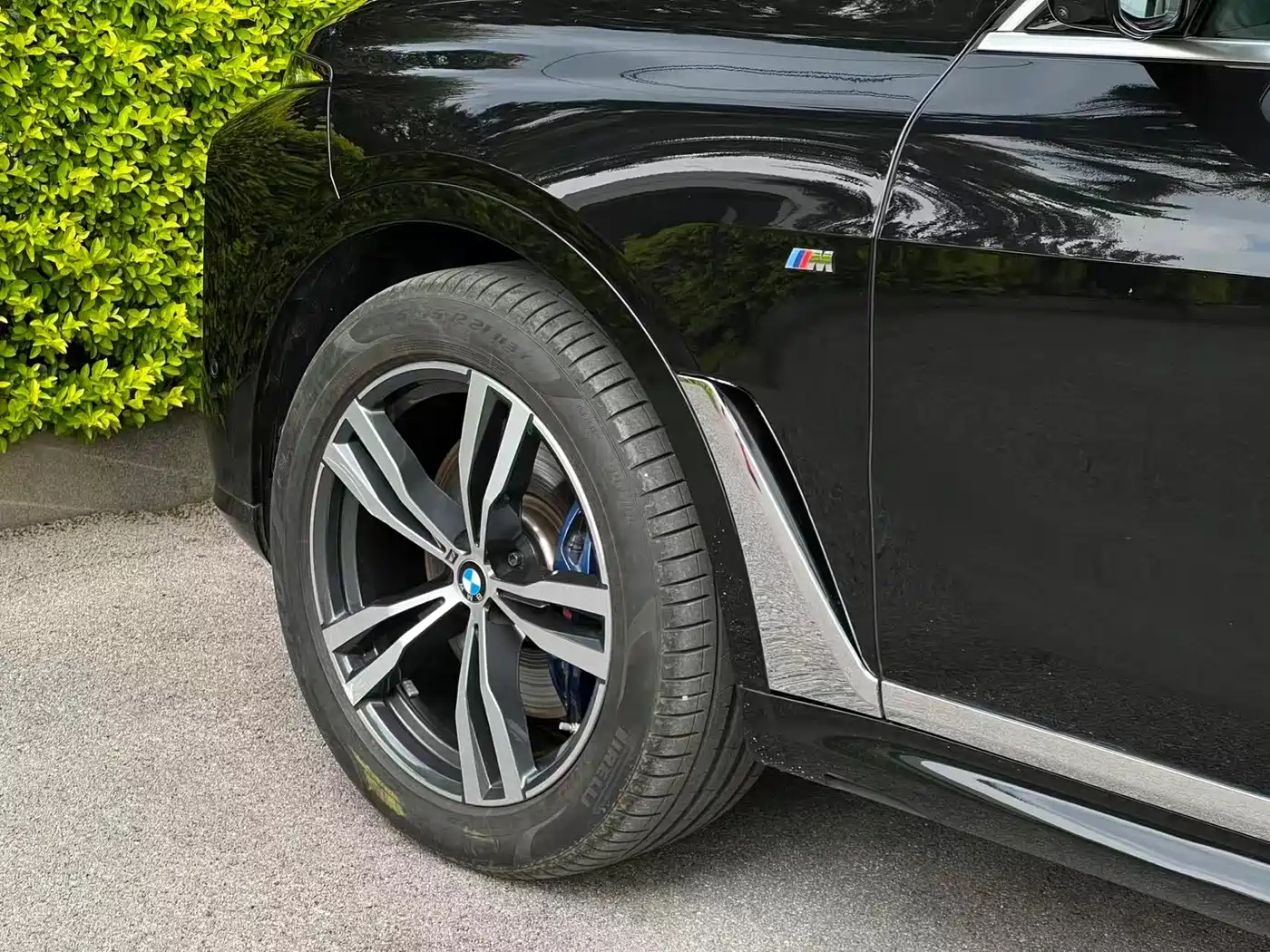 BMW X7 2025 2023 xDrive40i Exclusive M Sport Package