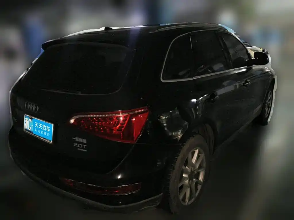 Фото 2 - Audi Q5