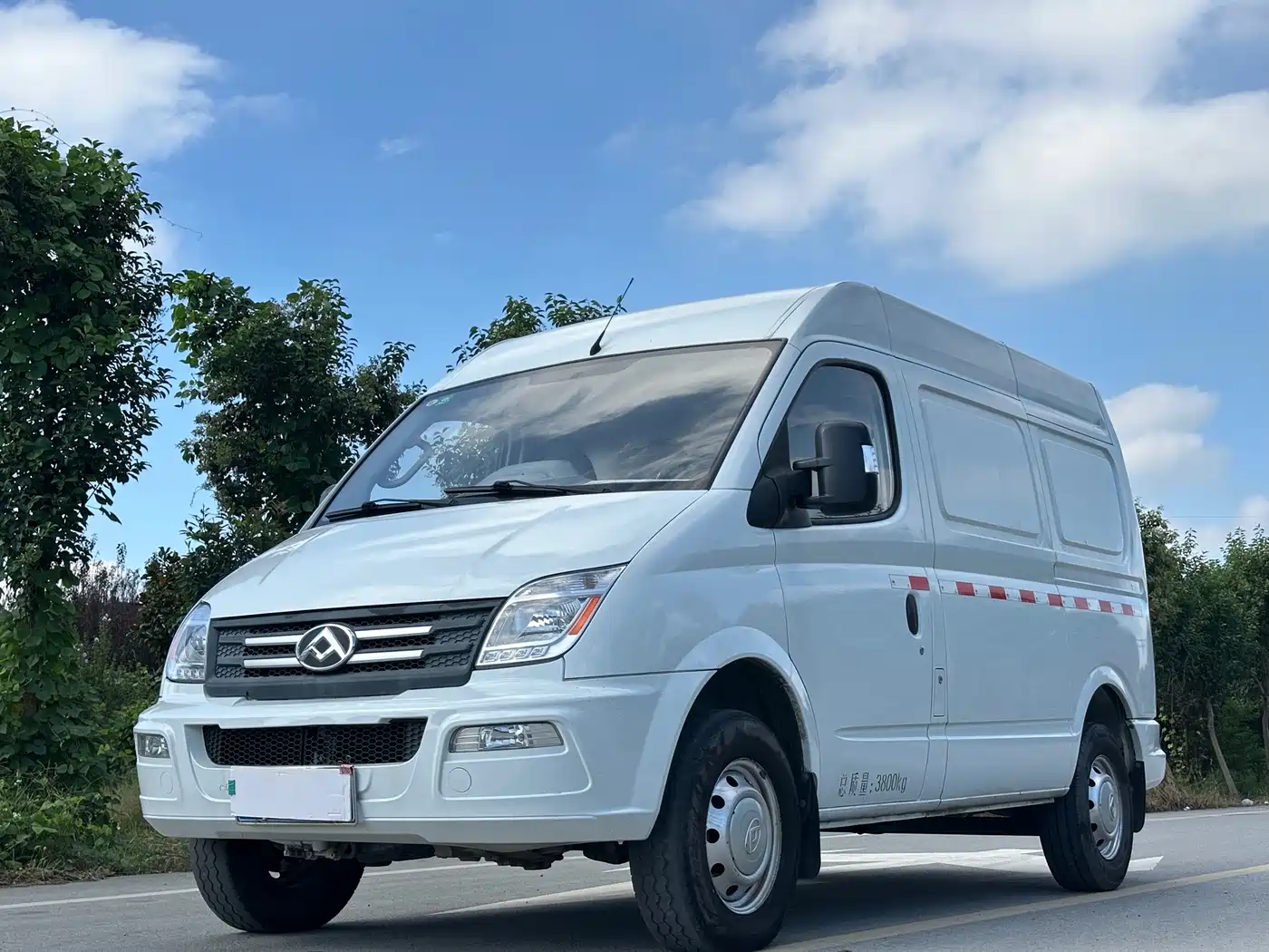 Photo 1 - Maxus Xintu V80