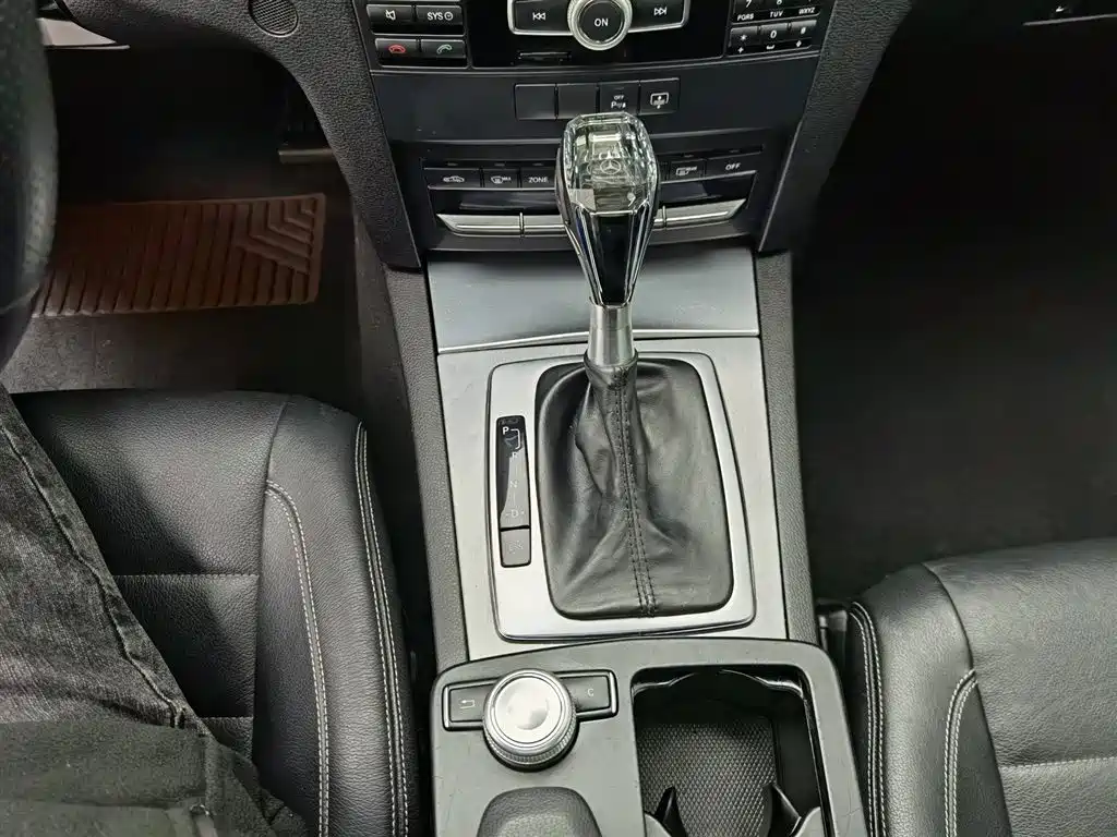 Mercedes-Benz E-Class (Import) 2011 E 260 CGI Coupe фото 13