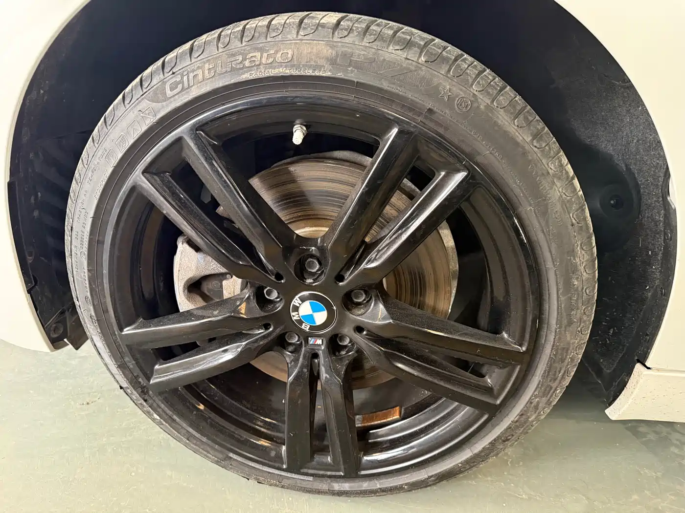 BMW 1 Series 2022 125i M Sport Shadow Edition фото 20