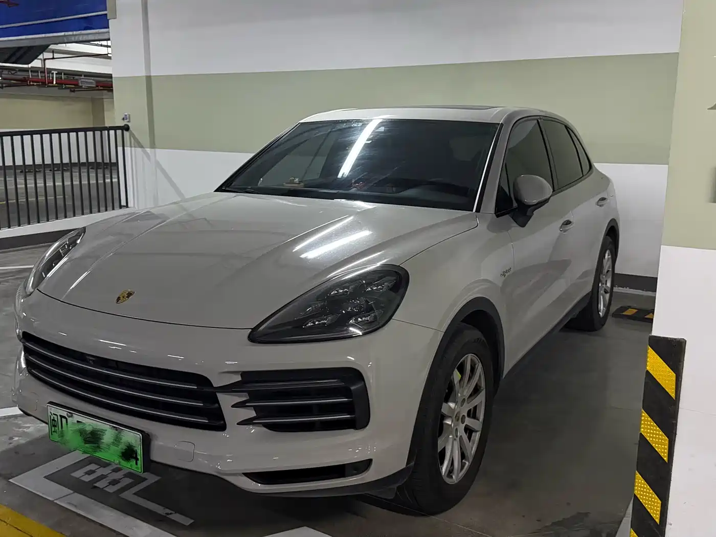 Porsche Cayenne New Energy 2019 Cayenne E-Hybrid 2.0T