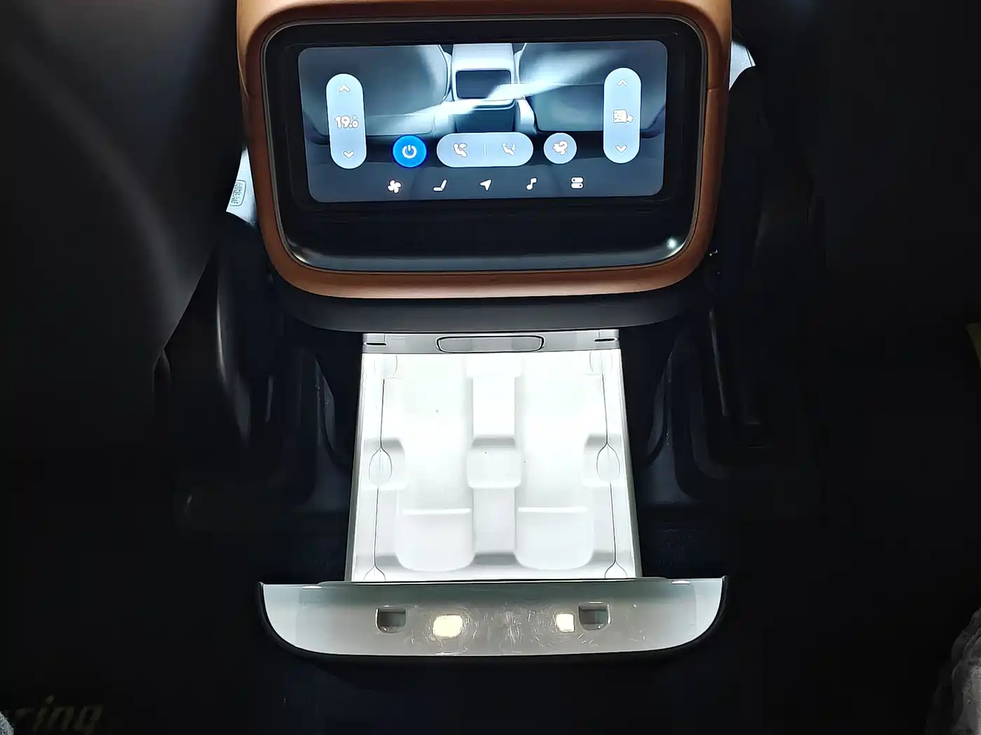 XIAOMI CAR XIAOMI YU7