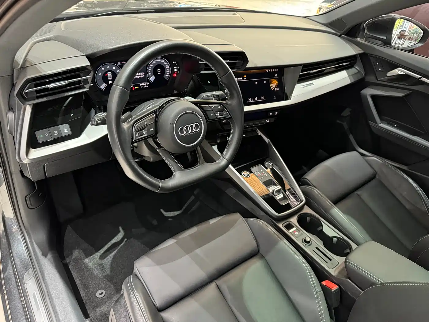 Audi A3 2024 Model A3L Limousine 35 TFSI Fashion Sport фото 4