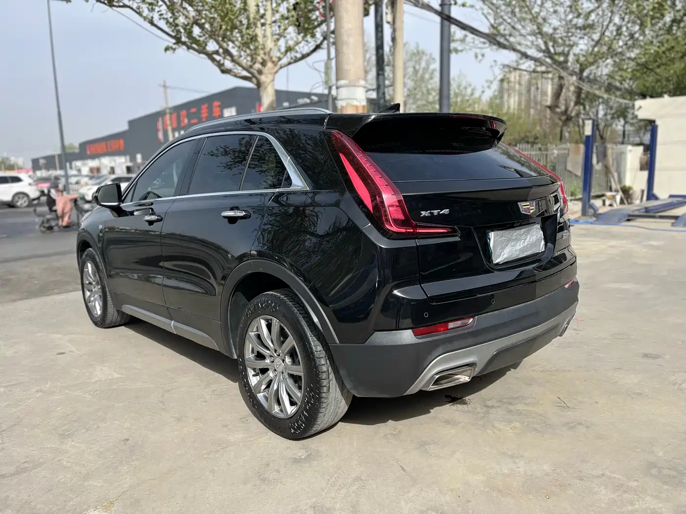 Cadillac XT4 2019 2018 28T FWD Leading Edition