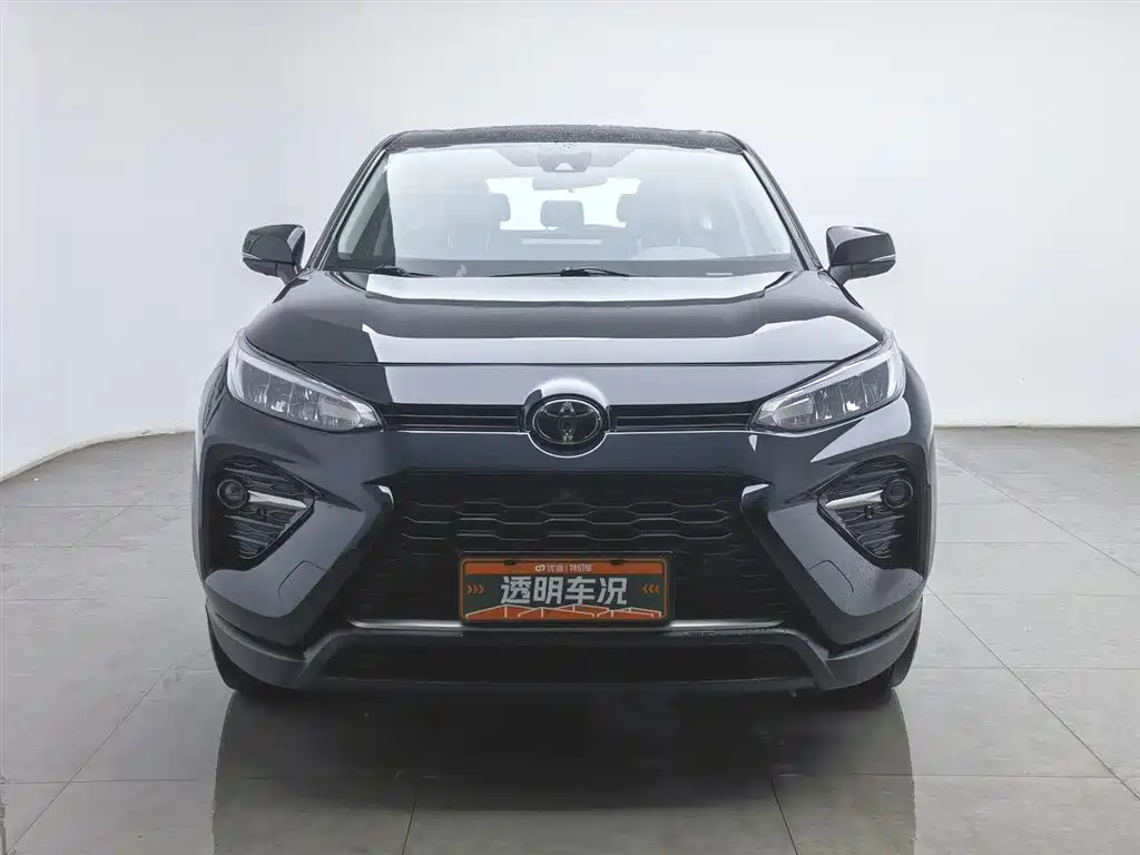 Toyota Wildlander 2022 2.0L CVT FWD Luxury PLUS Edition фото 3