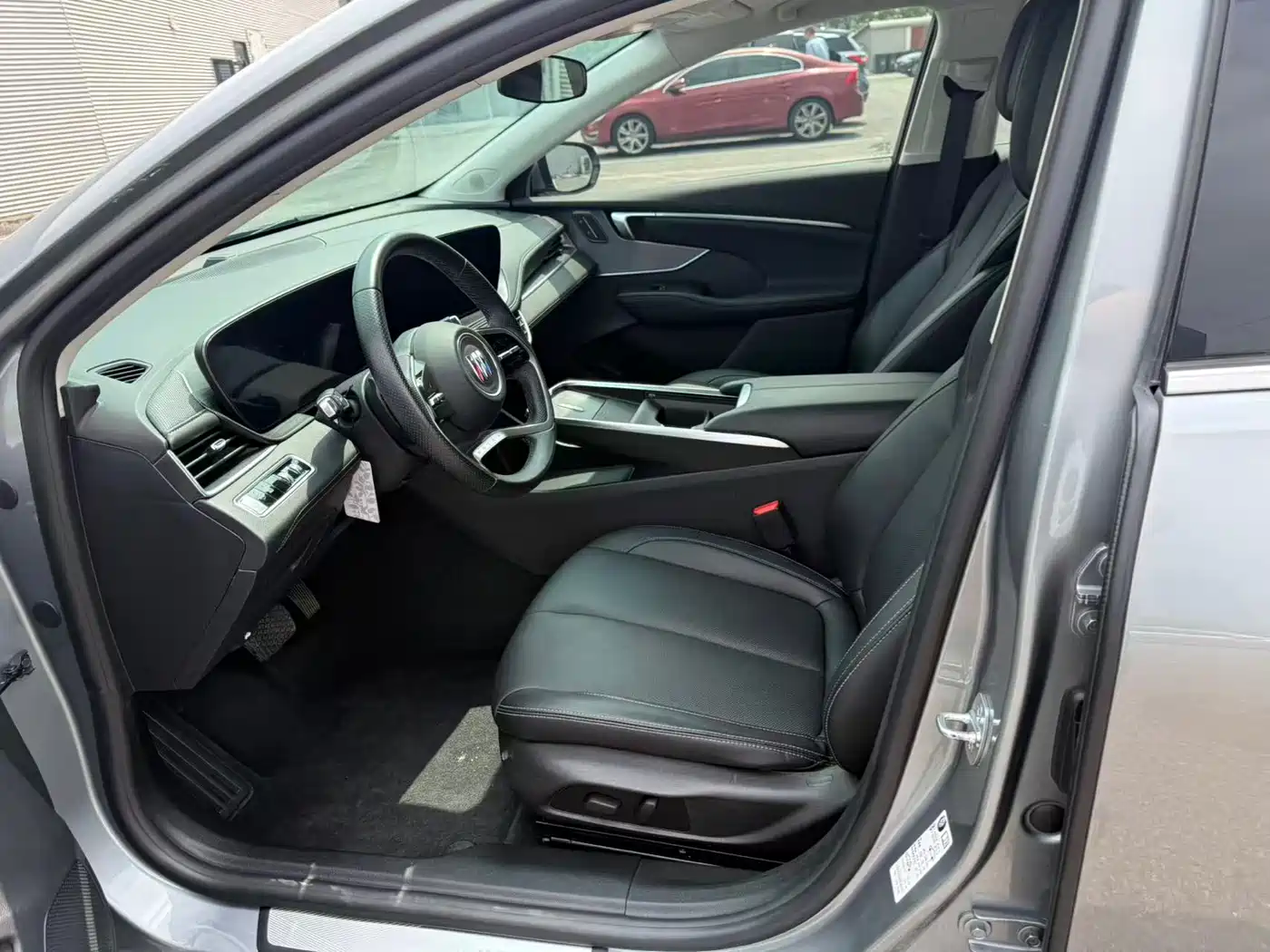 Buick LaCrosse 2023 28T Premium Edition фото 11