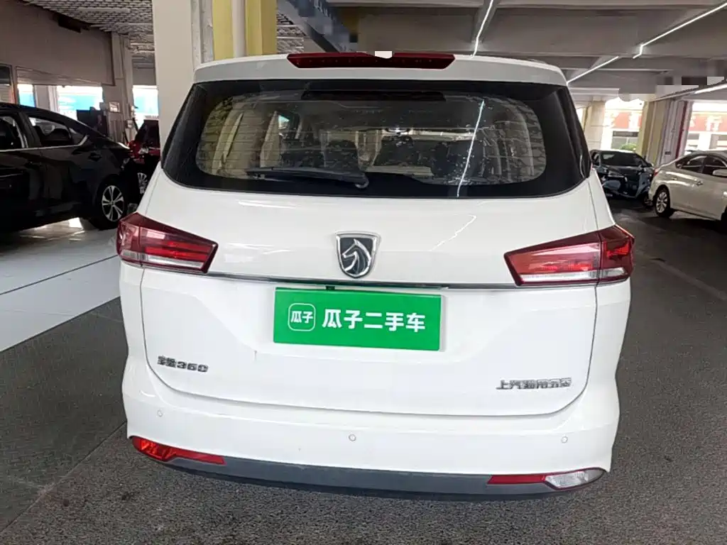 Baojun 360 2020 2018 1.5L Automatic Luxury (China V)