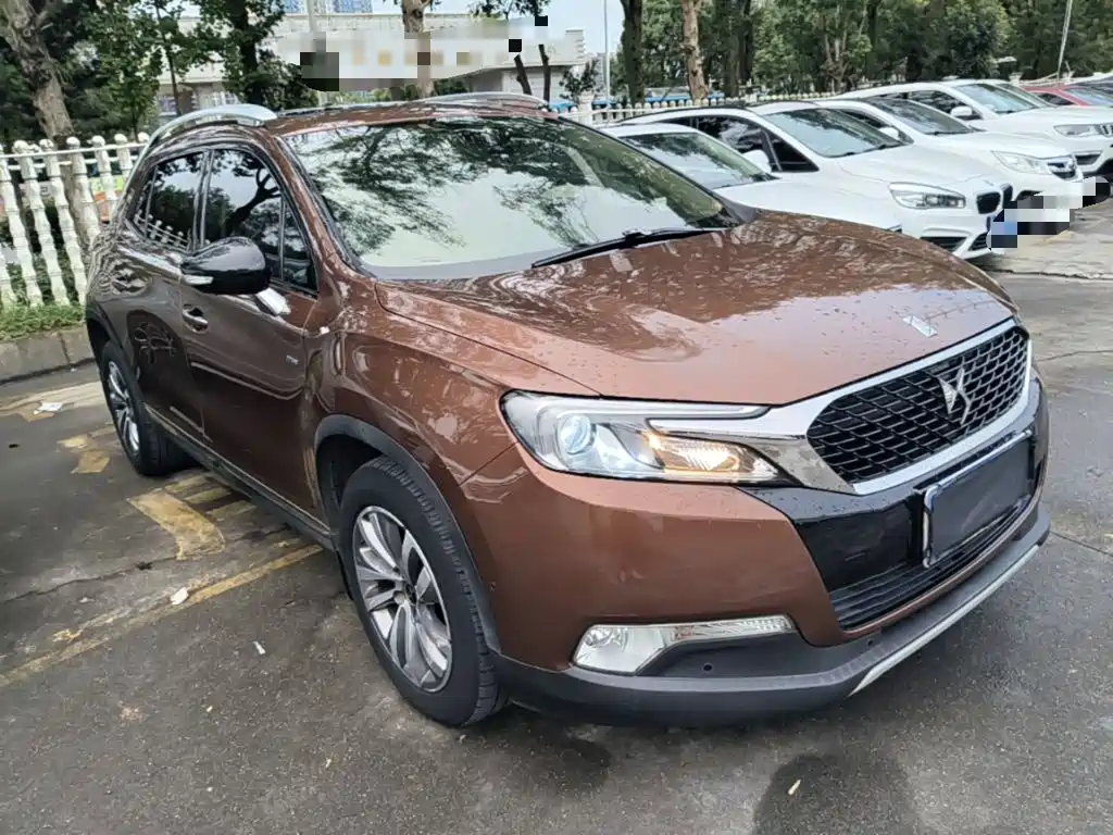 2017 DS 6